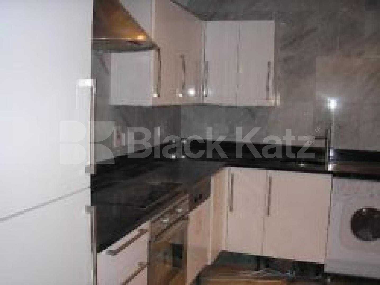 			3 Bedroom, 1 bath, 1 reception Flat			 Balcombe Street, MARYLEBONE / BAKER STREET NW1